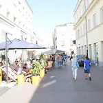 Elegant Foksal