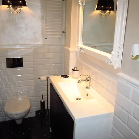 Elegant Apartment Foksal *