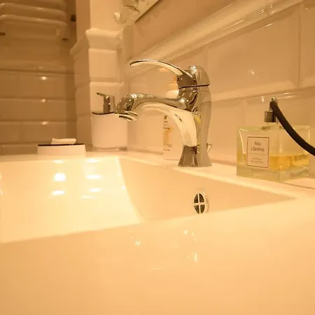 Elegant Apartment Foksal * Βαρσοβία