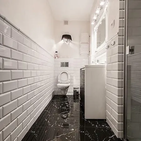 Elegant Apartment Foksal * Warsaw